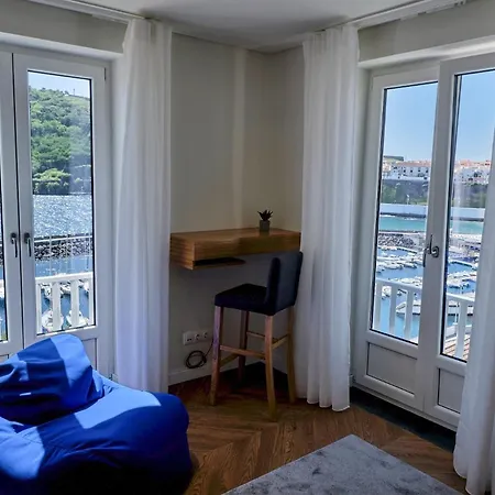 Mid-Atlantic House * アングラ・ド・エロイーズモ