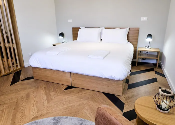 Hostel Mid-atlantic House Angra do Heroismo